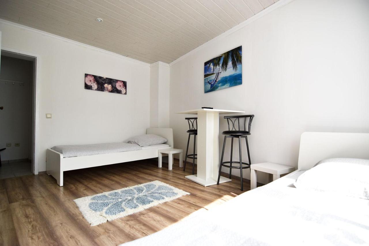 Cozy Worker Apartments Niederkassel Zewnętrze zdjęcie